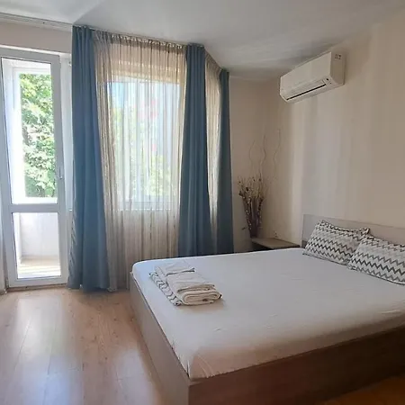 Vladislav- Luxury Apartmán Varna