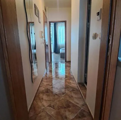 Vladislav- Luxury * Varna