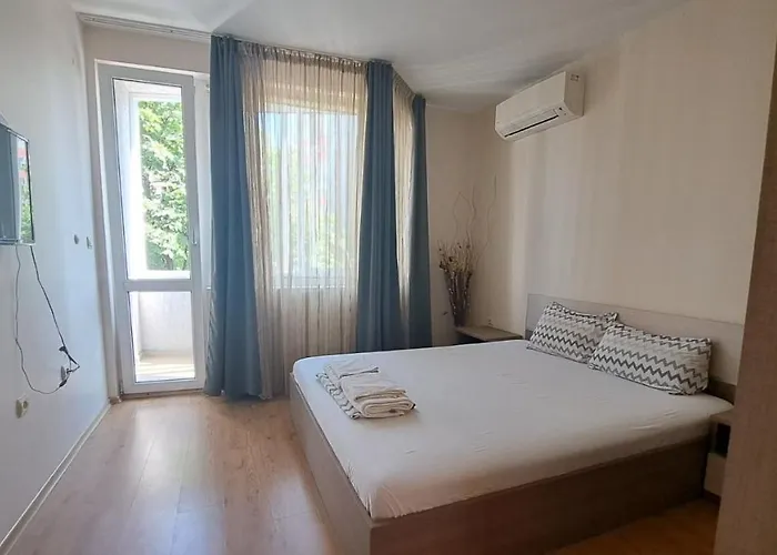 Vladislav- Luxury Apartmán Varna